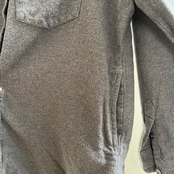 Madewell Sunday Button Down Flannel Shirt Dark Gray With Pockets - Picture 2 of 7